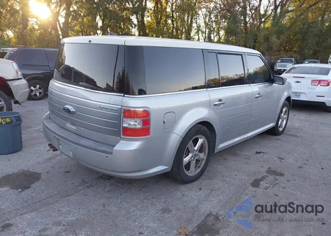 2009 Ford Flex Limited z USA, uszkodzony, nr VIN 2FMDK53C89BA19417